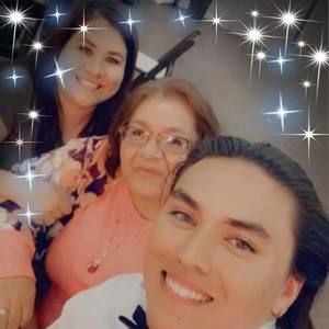 Meet your Posher, Cecilia